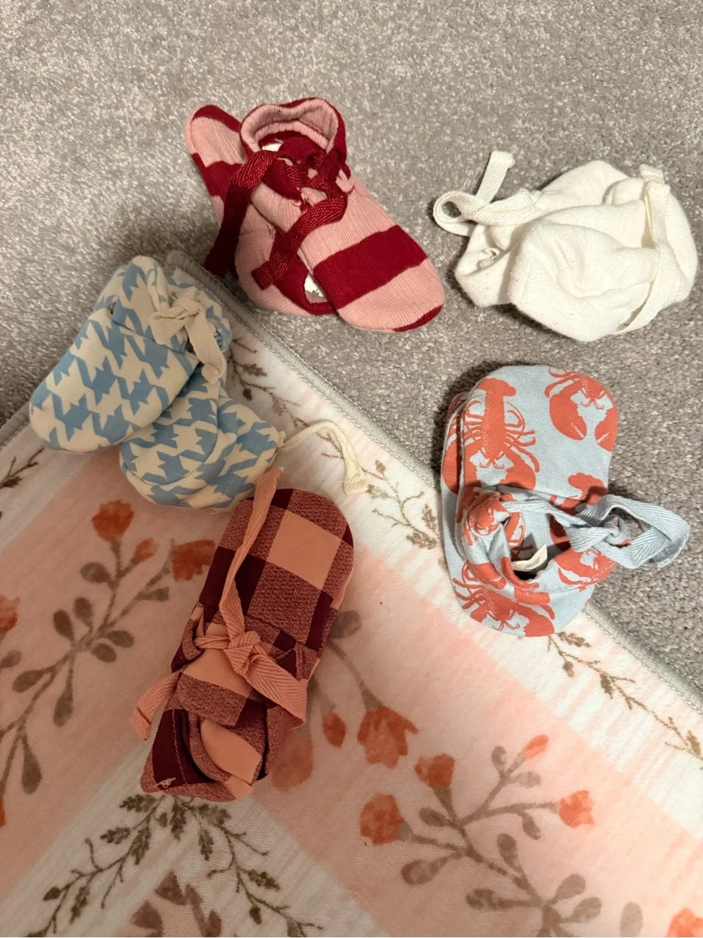 Ruffle Butts (0-6M) Ribbed Tights & Kate Quinn Booties BUNDLE!!